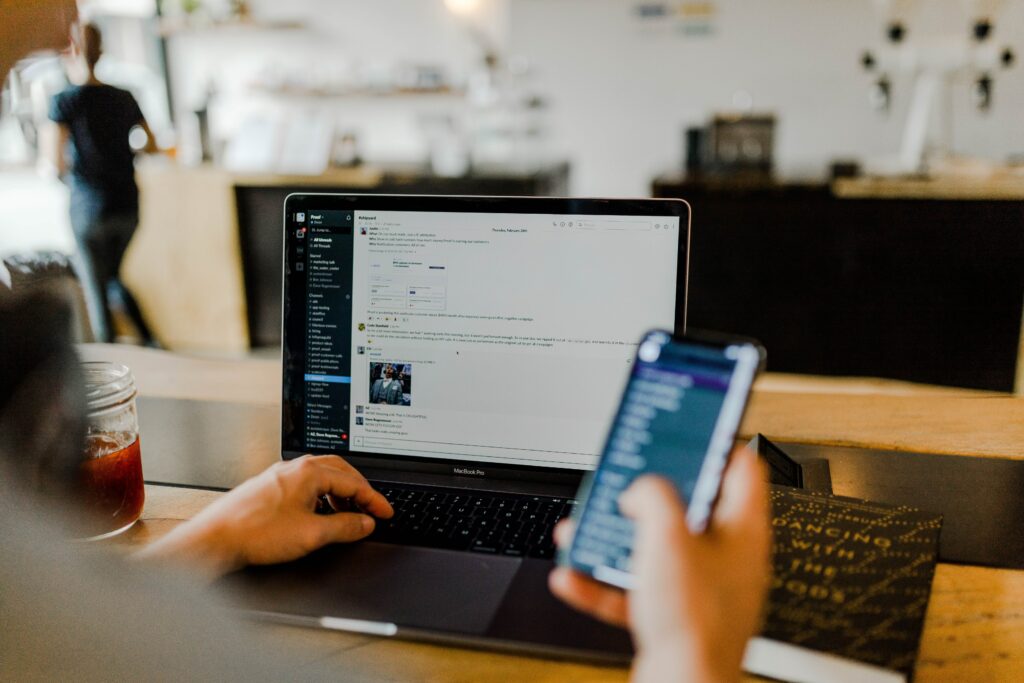 Les avantages d'un LMS intégré à votre CRM pour les formations en ligne Les avantages d'un LMS intégré à votre CRM pour les formations en ligne